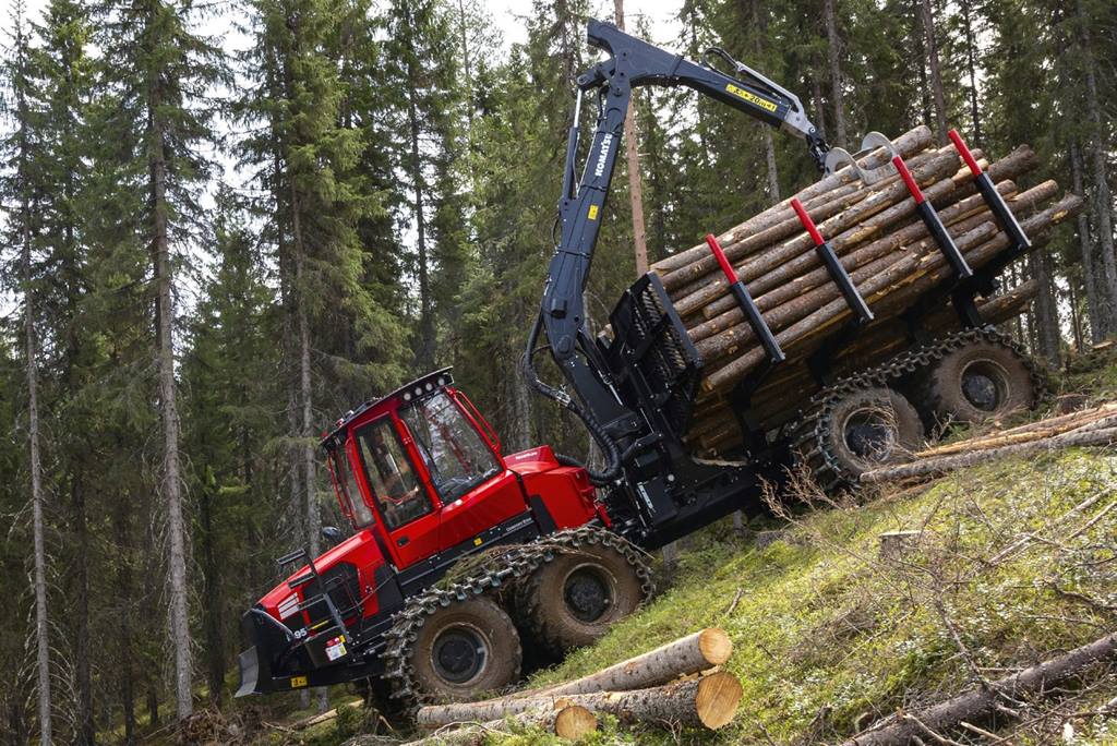 New Komatsu 895.3